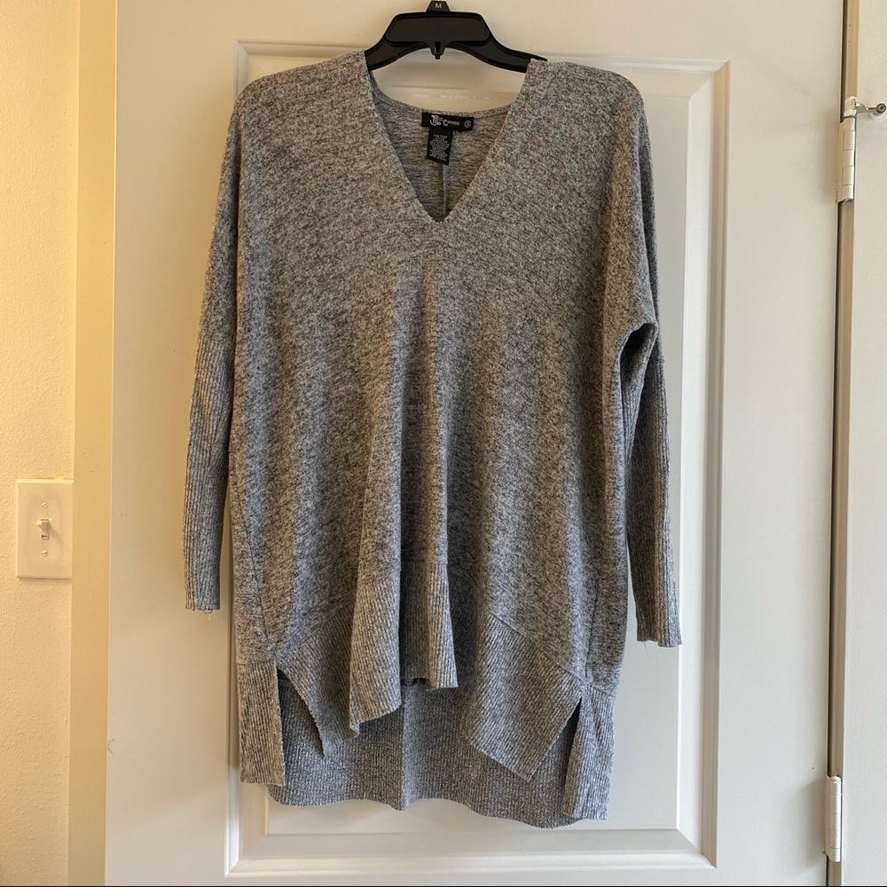 V-neck gray sweater